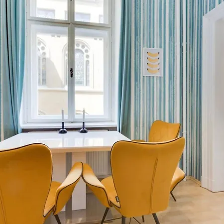 Appartement Beautiful In *